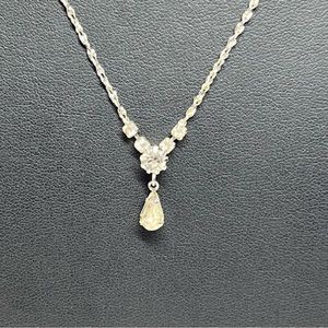 AVON 80's Crystal Tear Drop Silver Necklace 17"